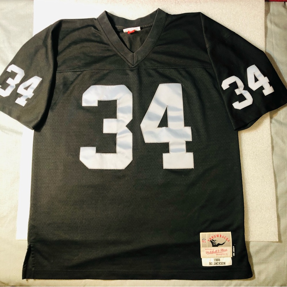 Mitchell & Ness NFL Legacy LA Raiders 1988 Bo Jackson #34 Throwback Mens Sz L